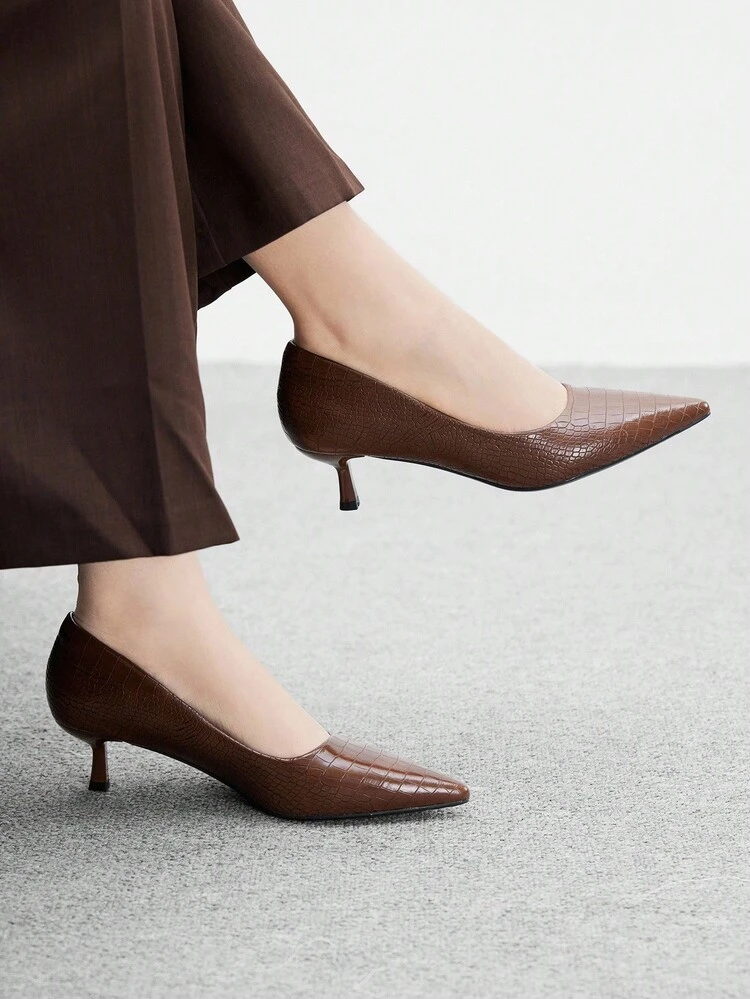 CUCCOO BIZCHIC Women's Fashionable Black Comfortable Pointed Toe Kitten Heels, Suitable For Commuting, Dating, Party, And Vacation For Christmas Spring Shoes