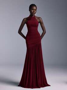 Elitara Elegant Halter Neck 3D Floral Bust Ruched Mesh Sheer Fishtail Bridesmaid Dress