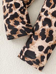 SHEIN 2pcs/Set Young Girl Solid Color Knit Round Neck Patchwork Leopard Print Bow Sweater And Leopard Print Pants, Girls Back To School Outfits, Toddler Girl Outfit Sets, Little Girls Outfit Sets, Kids Clothes, Girls Dress, Little Girl Clothes, Back To School Outfit, Girls Co-Ord Set Toddler Girl Leopard Outfit Girls Leopard Outfit Set Girls Fall Outfit Little Girl Cheetah Outfit Toddler Girl Two Piece Outfit Winter