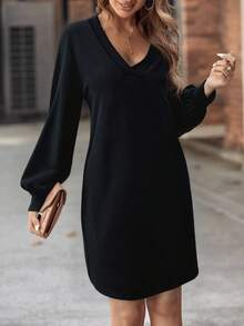SHEIN 新款黑色V领灯笼袖休闲连衣裙，秋季