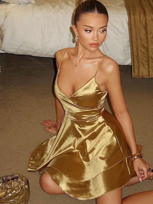 Relinas Golden Sexy V-Neck Backless Satin Ruched Dress, Streetstyle Glam, Club Essential, Wedding Guest Statement, Date Night Edit, Birthday Star, Sparkly Dress, Autumn & Winter Highlight, Party Collection Satin Dress Gold Short Dress Gold Outfit Women