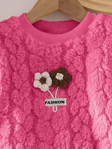 SHEIN Playful Pals 女婴碎花长袖上衣和心形毛绒牛仔裤套装，秋冬 - 玫紅色 - 查看 4