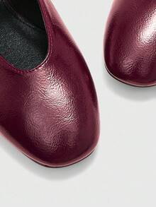 CUCCOO BIZCHIC Women's Fashion Commuter Versatile Casual Mary Jane Flat Shoes For Christmas - Burgundy - View 6