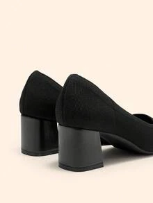 CUCCOO BASICS 女士时尚黑色金属扣粗跟方头高跟鞋，适合通勤、约会、派对、度假、办公室穿着 - 黑色 - 查看 9