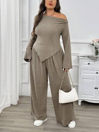 SHEIN Privé Plus Size Women 2pcs Set: Comfortable Casual Daily Wear Loose Fit Cold-Shoulder Long Sleeve Gray T-Shirt And Elastic Waist Gray Pants