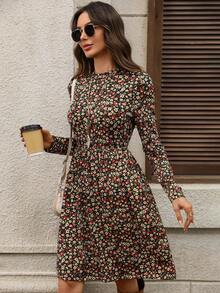 EMERY ROSE Robe courte décontractée à manches longues et col rond avec imprimé tout-sur-tout pour femmes - Multicolore - Voir 7