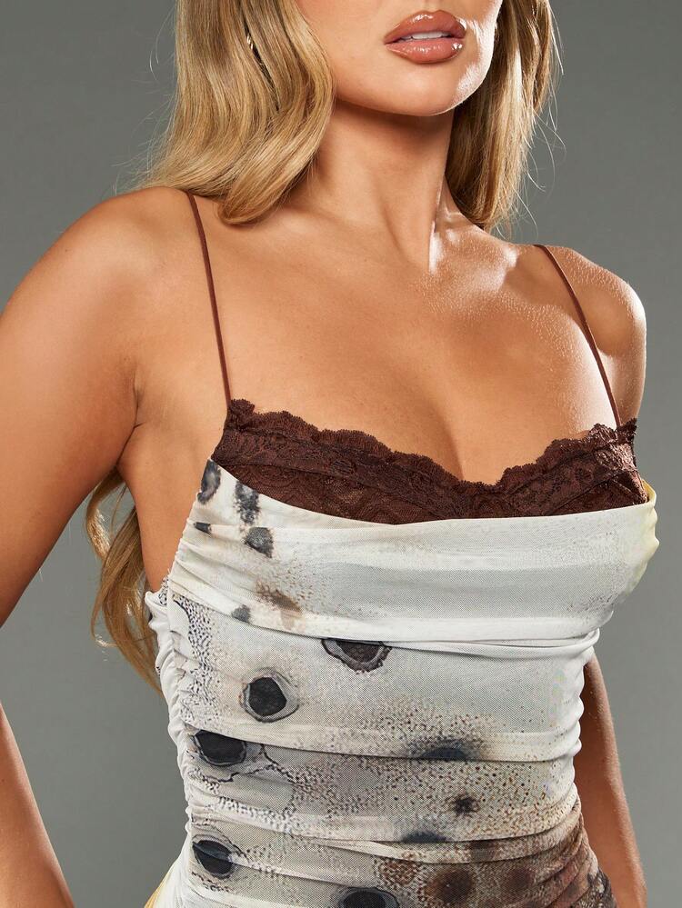 MISSGUIDED Ruched Mesh Midi Dress With Abstract Pattern