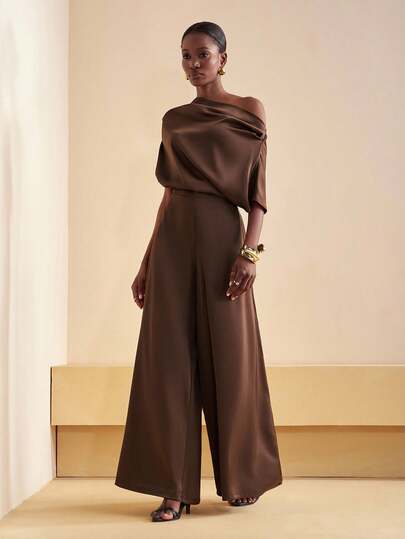 Zivah جمبسوت سان مع بنطلون ذو ساق واسعة وجيوب، تصميم غير متماثل للكتف، من القماش الأطلسي، مناسبة لحفلات الموسيقى في الخريف 2025، عيد الفصح، ، الغرب، البداوة، حفلات عيد الميلاد، التخرج، طراز الكلية، ملابس الطلاب، كاجوال يومي، أساسي متعدد الاستخدامات، ترفيهي، عطلة، رحلة بحرية، شاطئ، التشمس، شعبي، ملابس الشارع، ضيف حفل زفاف بوهيمي، التنقل، غداء، مطار، حفلة، خروجات العطلات، حفل راقي