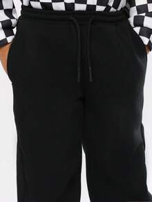 SUMWON Kids Checkerboard Pattern Hoodie And Jogger Set Fall Winter Matching Outfit With Drawstring Centre Pocket Casual Streetwear - Black - View 6