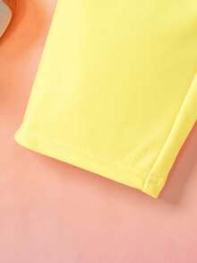 SpongeBob SquarePants | SHEIN 2 件女婴字母图案连帽衫和可爱卡通图案背带裤休闲套装 - 彩色 - 查看 8