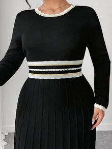 Elenzga Plus Size Women Fitted Elegant Sophisticated Color Block Striped Knit Dress - Black - View 4