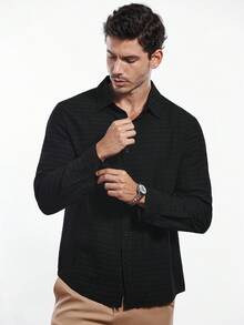 Calvornis Camisa casual de negocios de manga larga con jacquard de unicolor a cuadros para hombres - Negro - Ver 3