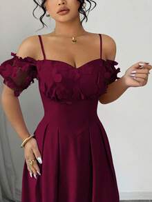 Elenzga 加大码缀饰细肩带露肩蝴蝶 3D 花卉褶饰腰部短袖修身紫色和薰衣草色 A 字优雅法式连衣裙 - 酒紅色 - 查看 3