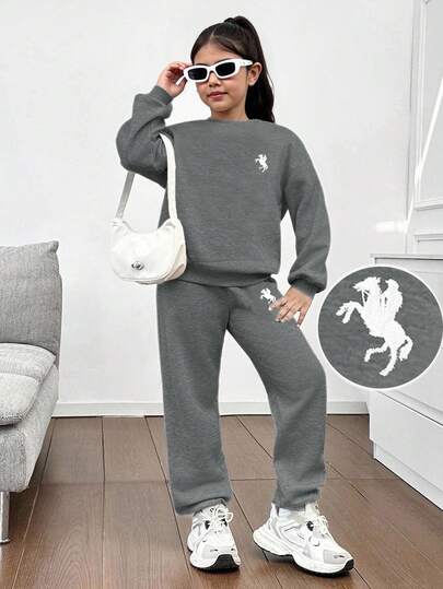 青少年女孩宽松休闲简约舒适圆领马匹印花运动衫和裤子套装