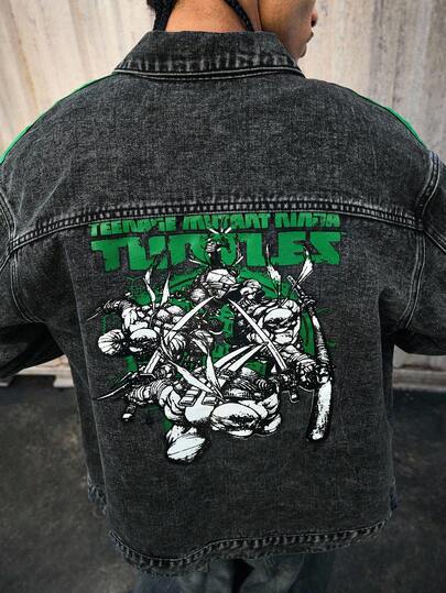 TEENAGE MUTANT NINJA TURTLES X ROMWE Street Life جاكيت جينز كاجوال للرجال بطبعة كرتونية للسلحفاة والشعار مع خطوط متباينة على الجانب وجيب بحافة خشنة