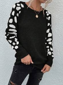 EMERY ROSE Suéter de cuello redondo de manga larga con patrón de color contrastante para mujer