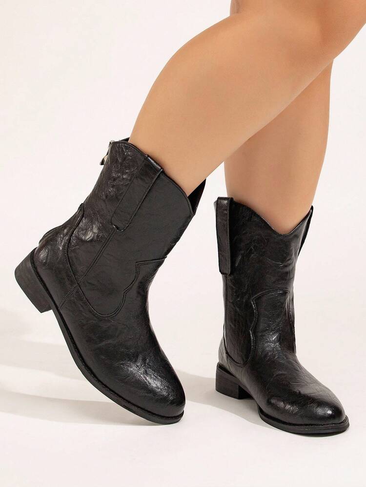CUCCOO CURVES Women's Fashionable Black Comfortable Wide-Fit Round Toe Flat Ankle Boots