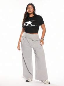 Solavibe 休闲星星和文字印花圆领短袖修身大码女式 T 恤，适合夏季 - 黑色 - 查看 5