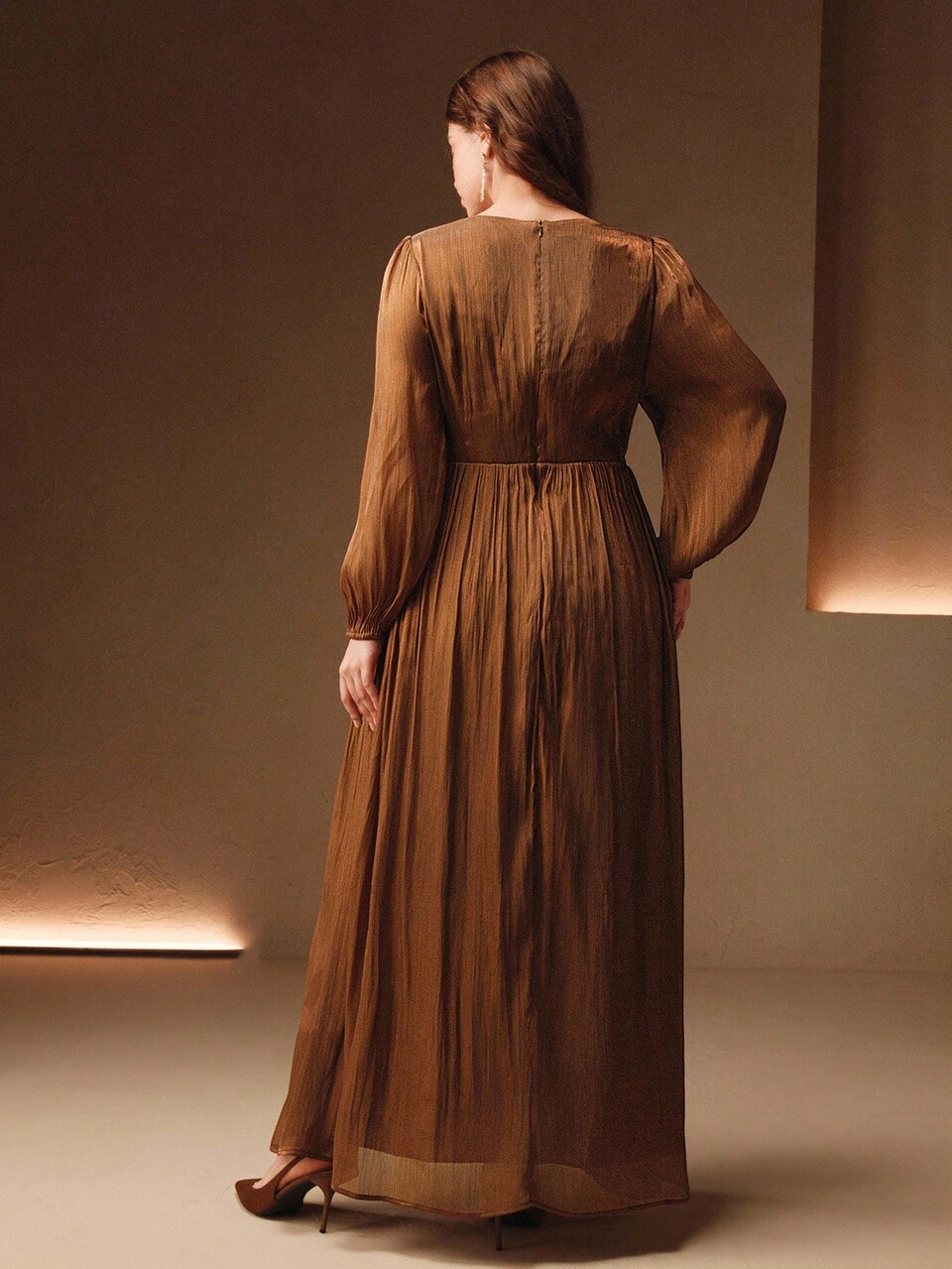 Women's Plus Size Rose Gold Olive Green Shiny Long Dress,Elegant,Formal Winter Party Wedding Gown With Puff Sleeves,Round Neck & Waist Ruching Fall