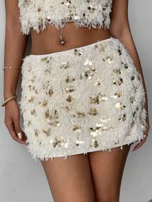Aloruh Women's Fall/Winter Elegant Sexy Low Waist Sequin & Faux Fur Mini Skirt,Party,Club,Feather Mini Skirt Top,Sequin Skirt,Party Skirt ,Party Outfit,Thanksgiving Outfit For Women