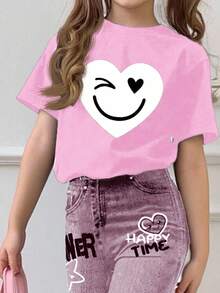 SHEIN Leap Crew 2 件套青少年女孩休闲宽松心形和脸涂鸦印花短袖圆领 T 恤和喇叭裤套装，适合夏季，适合居家、郊游、街拍、校园 - 彩色 - 查看 2