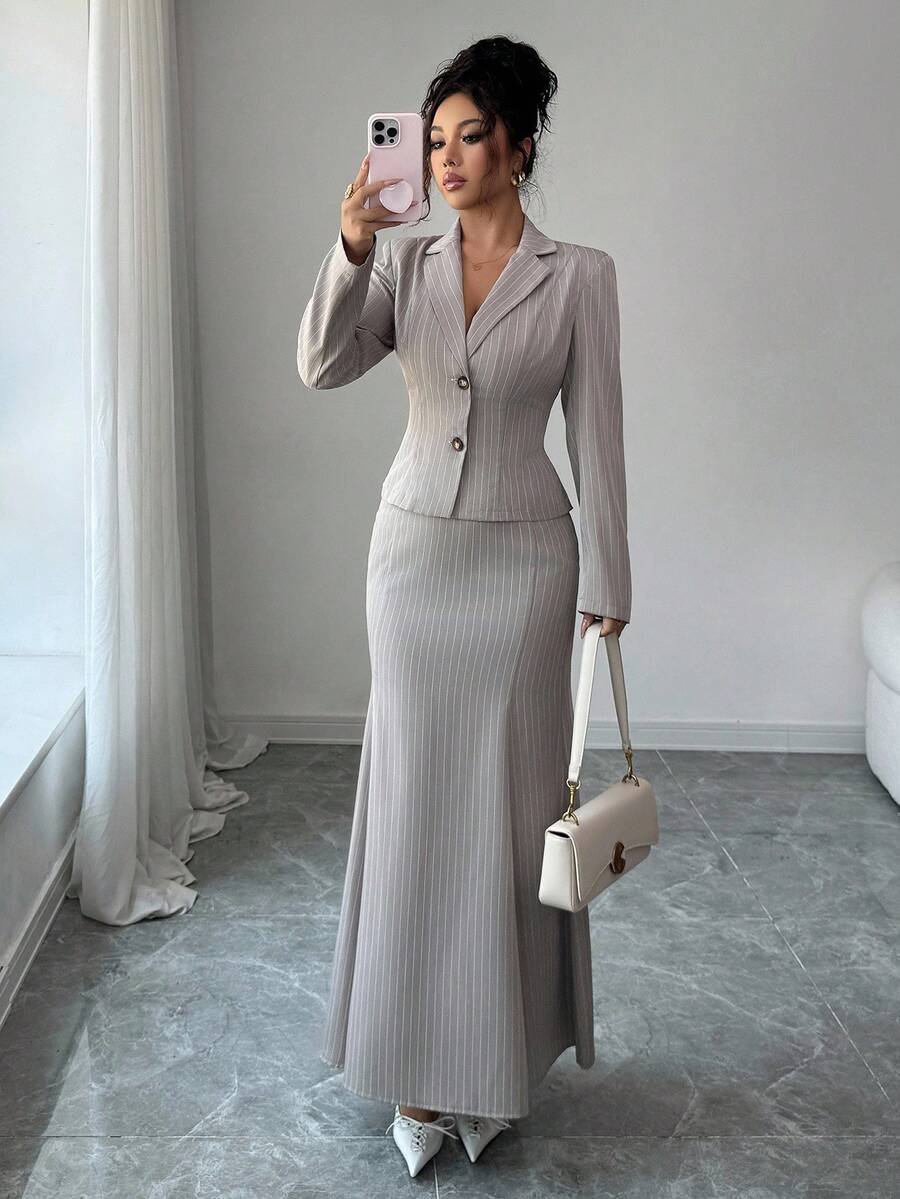 Modelyn 女式梭织条纹长袖开衫和裙子套装 - 卡其色 - 查看 1