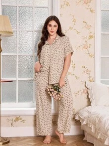 CottageSlumber Bộ đồ ngủ hở trước cổ xếp nếp họa tiết hoa cỡ lớn - Nhiều màu - Xem 7