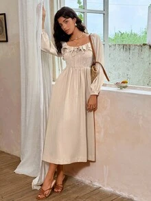 SHEIN Frenchy Đầm dài tay dáng suông, viền bèo nhún màu trơn, thường ngày cho kỳ nghỉ của phụ nữ - Màu be - Xem 1