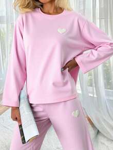 EURMUSE Conjunto de 2 peças de camisa e calça de manga comprida com bordado de coração e gola redonda plus size para mulheres, roupa de casa elegante - Rosa - Ver 1