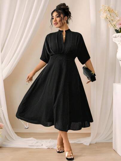 SHEIN Unity Elegant & Casual Commuter Women's Summer Pleated Design Black Mid-Length Loose Fit V-Neck Short Sleeve Plus Size Dress