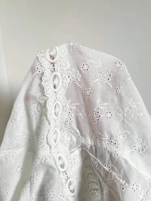 Easowa 女士优雅蕾丝拼接纽扣前褶裥吊带背心，刺绣提花面料，休闲度假装，夏季海滩装，连体衣上衣，商务休闲装，生日派对装，户外装，办公室装，海滩度假装，纽扣衬衫，可爱夏季上衣，度假装镂空衬衫，白色衬衫，优雅蕾丝衬衫，白色波西米亚风上衣，秋季女装，新年毕业季优雅女式衬衫，别致白色上衣，长袖女式上衣，白色长袖上衣 - 白色 - 查看 6