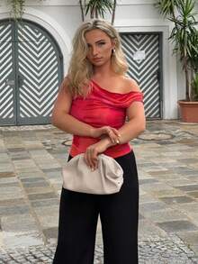Jeta Ari Blusa de mujer con hombros ombrés, cuellos asimétricos y plisados, con estampado floral, hombros oblicuos, para primavera/verano, apta para playa, viajes, elegante, sexy, vacaciones, estilo bohemio, Hawái, festivales de música, romántica, citas - Multicolor - Ver 5