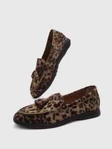 CUCCOO BIZCHIC 女士时尚豹纹流苏舒适平底乐福鞋，适合度假、休闲和日常通勤 - 咖啡棕 - 查看 3