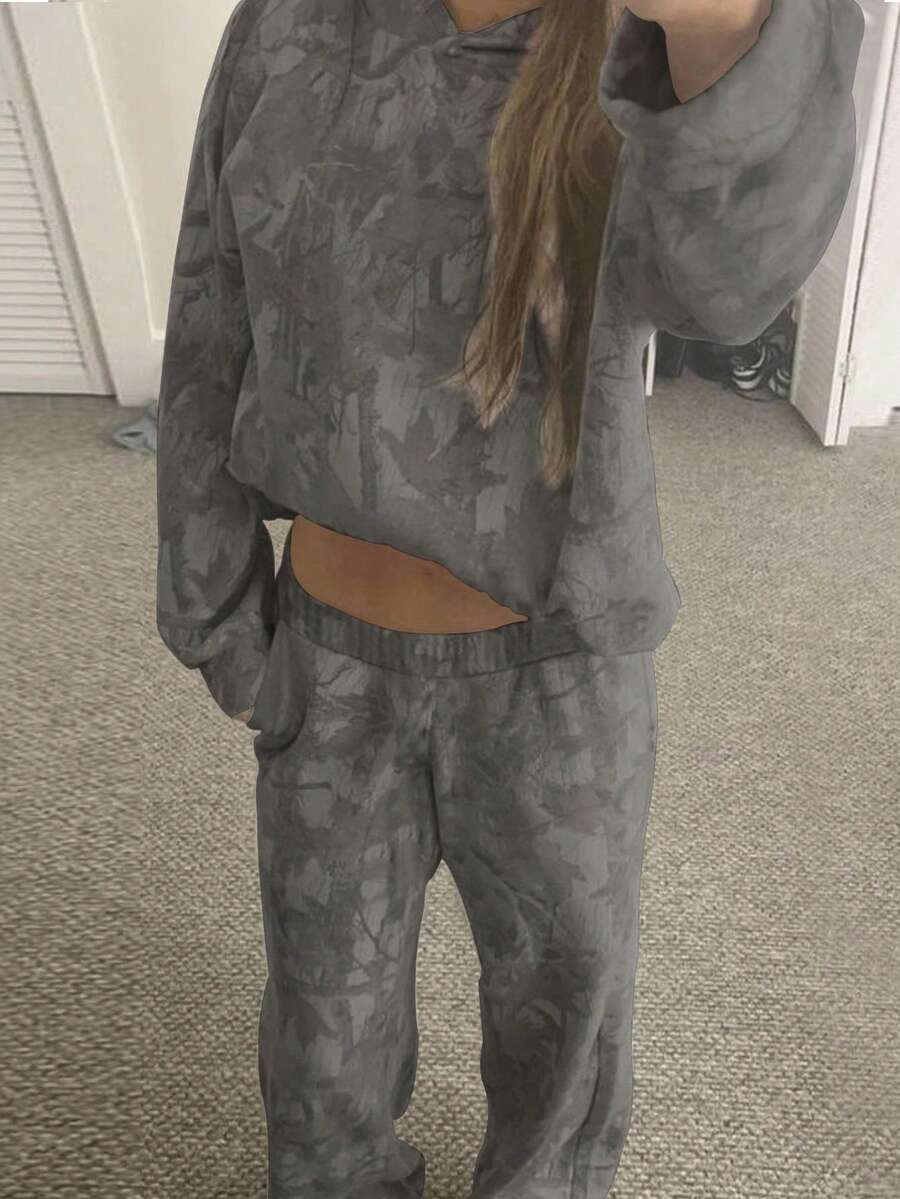 SHEIN 女式秋季树枝印花长袖连帽衫和裤子休闲套装 - 彩色 - 查看 1