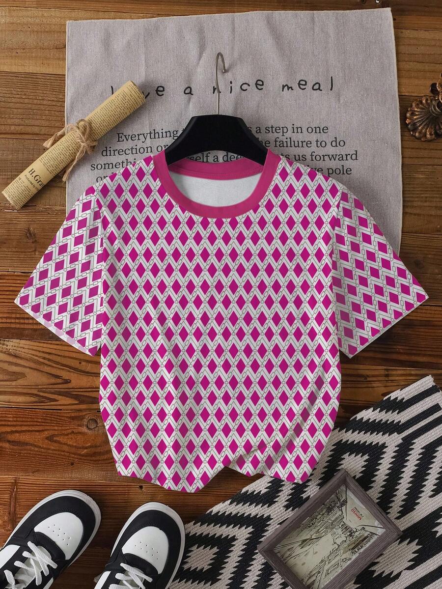 SHEIN Áo thun cổ tròn in họa tiết toàn thân cỡ lớn, thoải mái và phù hợp với nhiều dịp khác nhau, áo thun cổ tròn tay ngắn thời trang và giản dị cỡ lớn dành cho nữ, thiết kế - Màu tím - Xem 1