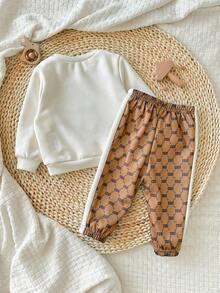 SHEIN 新生男婴休闲可爱卡通图案长袖卫衣和裤子套装，秋冬 - 彩色 - 查看 2