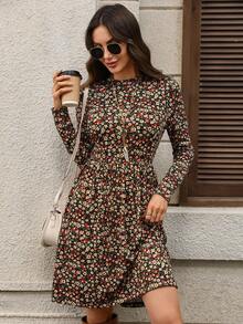 EMERY ROSE Robe courte décontractée à manches longues et col rond avec imprimé tout-sur-tout pour femmes - Multicolore - Voir 6