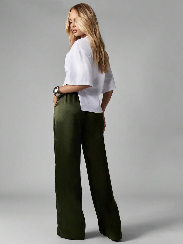 MISSGUIDED Luxurious Wide Leg Satin Palazzo Pants High Waisted Elegant Evening Lounge Wear Flowy Formal Special Occasion Trouser With Drawstring Waist