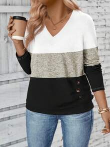 EMERY ROSE Women's V-Neck Contrast Color Block Plus Size T-Shirt, Autumn/Winter - Multicolor - View 6