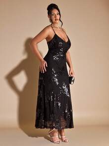 SHEIN BAE Plus Size Solid Color Textured Sequin Camisole For Women, Backless Slip Camisole/Vest Top, Floral Print Vacation Racerback Crop Dress ,New  Fall Fashion Clothes For Women,Autumn Outfits Women Plus Size ,Wedding Guest Dress Women,Going Out Tops Women,Valentine's Day,Valentine Outfits For Women - Pink - View 5