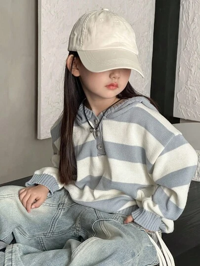 DAZY 年轻女孩条纹落肩长袖纽扣半襟休闲连帽毛衣，秋冬