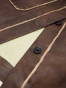 Aveloria GENKIRA Camisa de cuero PU lavada y desgastada en marrón, diseño de solapa clásico, bolsillos simétricos en el pecho, minimalista y de moda - Marrón - Ver 7