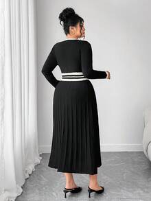 Elenzga Plus Size Women Fitted Elegant Sophisticated Color Block Striped Knit Dress - Black - View 2
