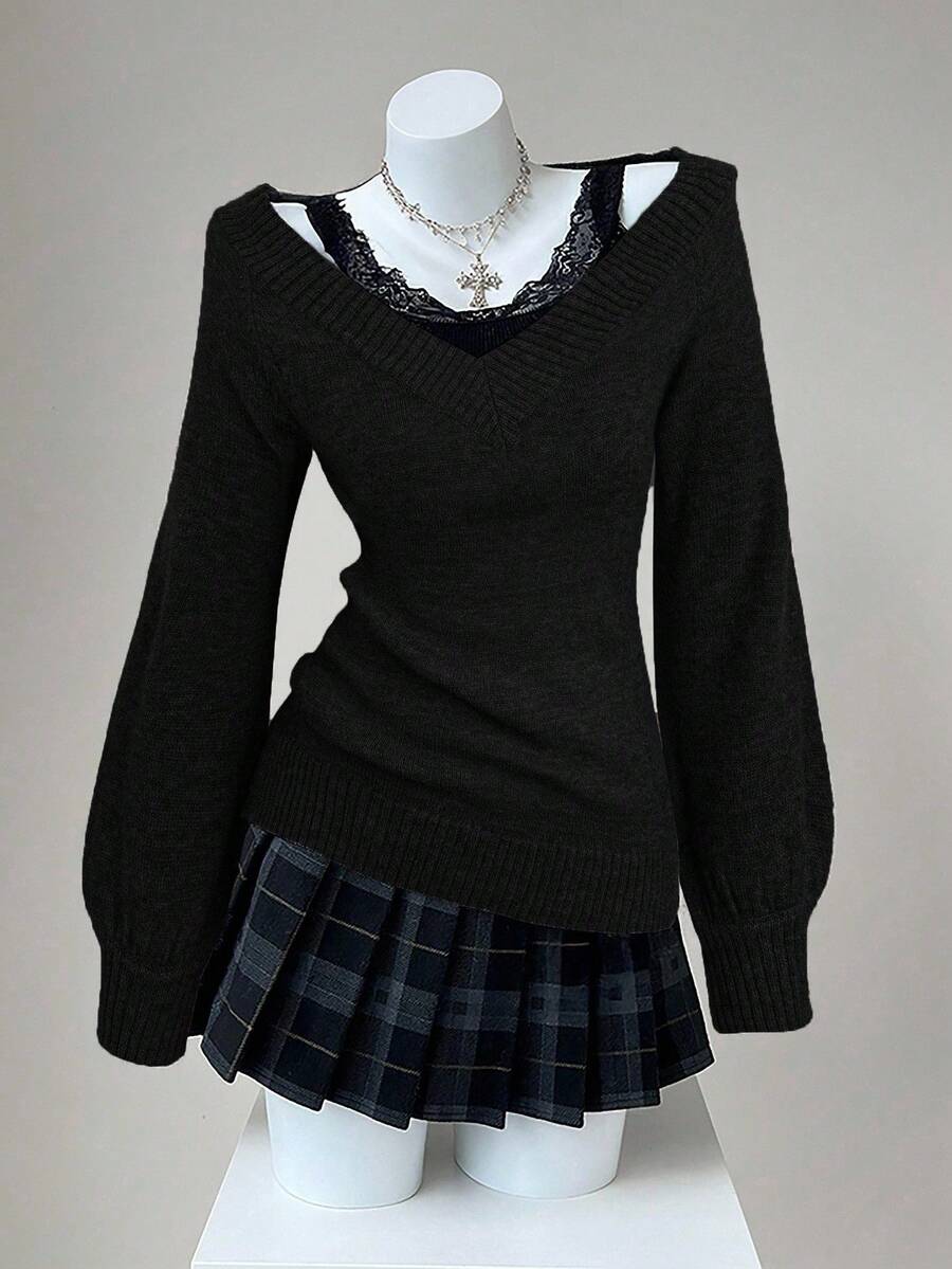 Sunspun Retro Fitted Deep V-Neck Stylish Sweater, Autumn/Winter - Black - View 1