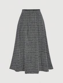 SHEIN MOD Plus Size 2-Piece Women's Tweed Color-Blocked Button Set, Long Skirt Suit, Women's Solid Color Long-Sleeved Single-Breasted Elegant Tweed Blazer, Autumn And Winter Clothes, Polished Silver Button Dec, Tweed Two Piece Set, Office Outfits For Women Set, Tweed Dresses For Women, Classic Outfits For Women, - Black and White - View 10