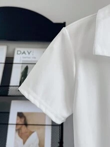 INAWLY Women's T-Shirt, Embroidered Strawberry T-Shirt, Cute Casual Top