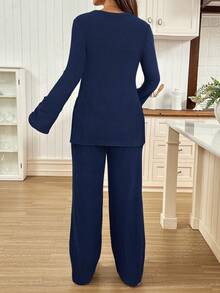 SHEIN 2pcs Maternity Casual Solid Color Side Slit Flare Sleeve Top And Pants Set, Autumn Maternity Two Piece Set Two Piece Set Women Comfy Modest Two Piece Set Maternity Clothes Two Piece Suits Comfortable Two Piece Set