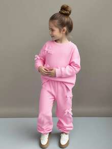SHEIN Playful Pals 2pcs/Set Young Girls Fashion Pink Bow Round Neck Long Sleeve Sweatshirt And Elastic Waist Jogger Pants, Casual Sporty Outfit Suitable For Spring And Autumn Girls Jogging Set Girls Sweatsuit Set Girls Comfy Set Toddler Girl Sweatsuit Girls Bow Set Fall Winter