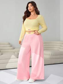 Solflare Bộ 2 món nghỉ dưỡng mùa thu mới 2025, áo phông dài tay in chữ kết hợp với quần màu tương phản, màu kem vàng và hồng - Nhiều màu - Xem 4