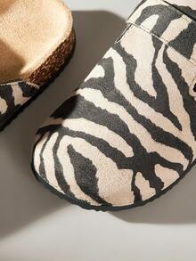 Solecia Women's Thick Sole Criss-Cross Strap Retro Buckle Zebra Print Sandals, Casual Holiday Vacation Style For Christmas - Multicolor - View 5